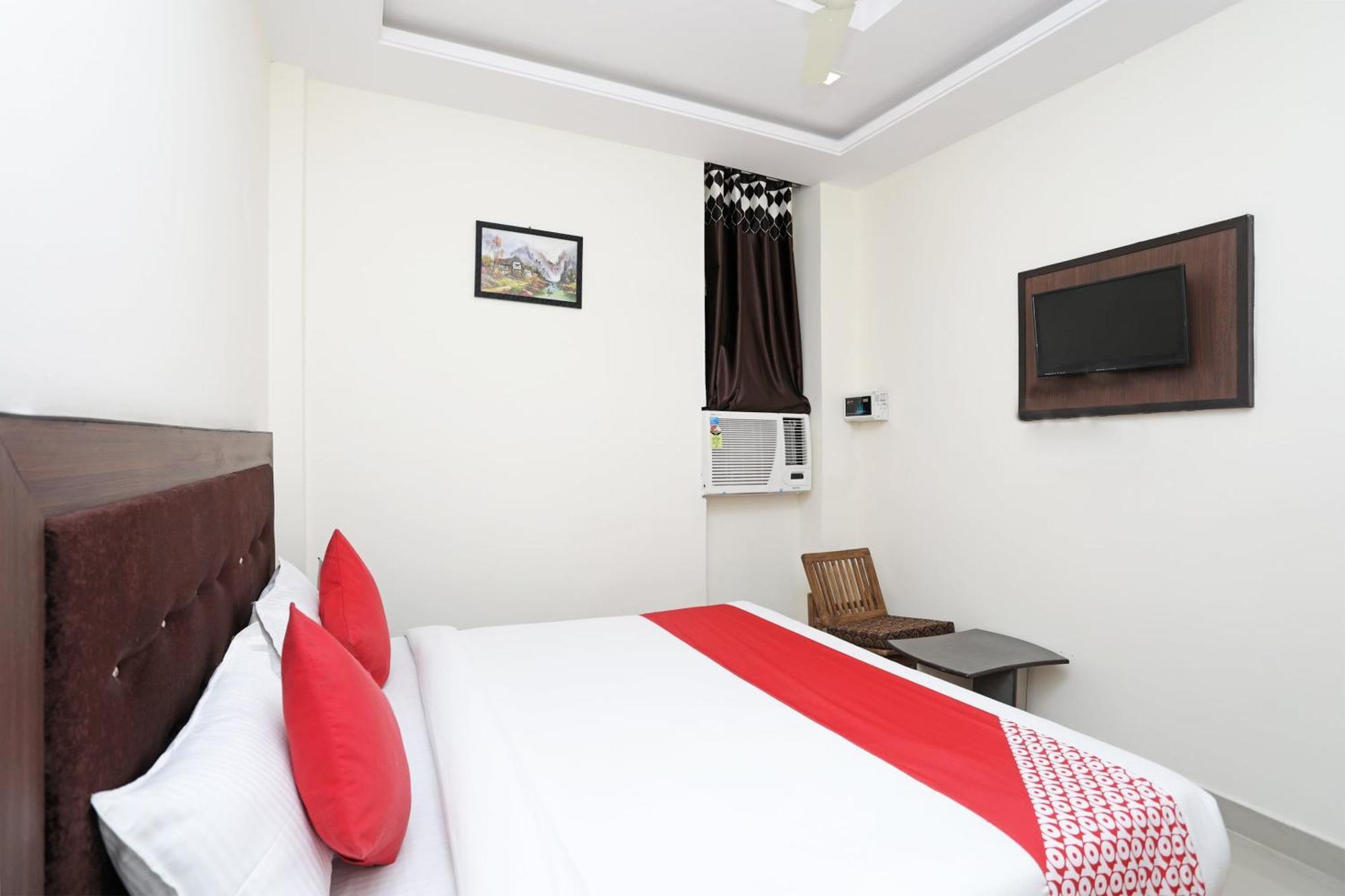 Collection O Hotel Divine Ganges Haridwār Esterno foto